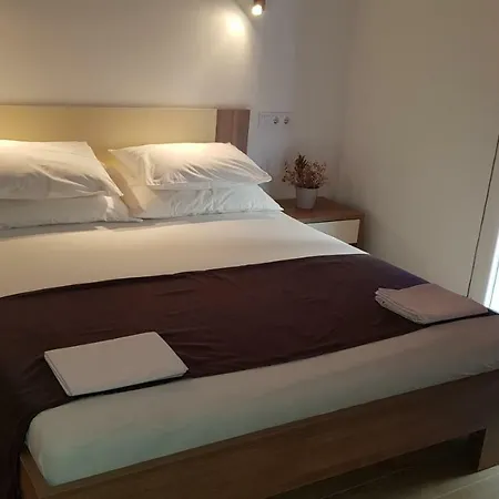 Adam Apartamento Zavalatica