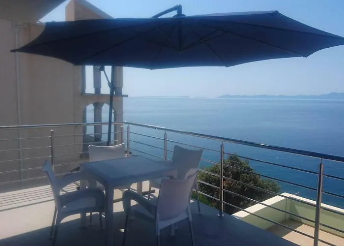 Adam Apartment